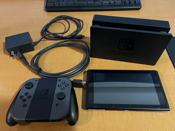 Nintendo Switch 本体 HAC-001(001) 2020年製 その他付属品あり
