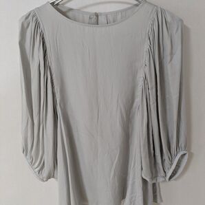 MICHEL KLEIN ミッシェルクラン ボリュームスリーブ ブラウス バルーンスリーブ ライトグレー 38 M