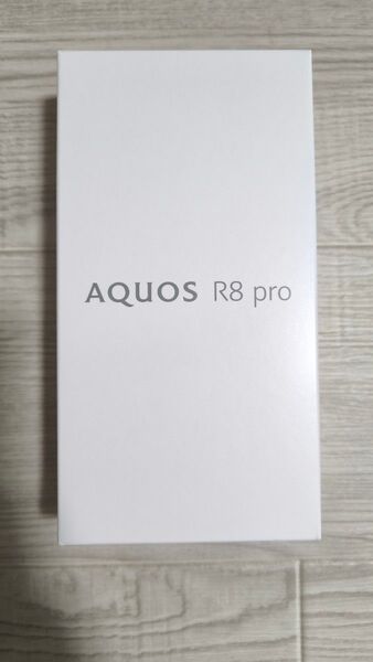 【新品未開封】AQUOS R8 pro simフリー SH-R80P ブラック Android【お届け明細書同封可能】