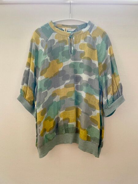 24SS ミナペルホネン slow cloud ブラウス リネン サイズ38 定価5.5万円
