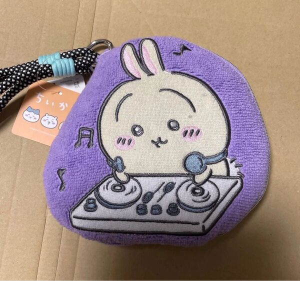 GU ナガノ ちいかわコラボアイテム 新品 ポーチ うさぎ