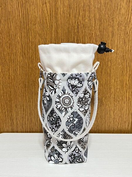 ペットボトルホルダー 保冷保温 水筒 ケース カバー ホルダー ハンドメイド