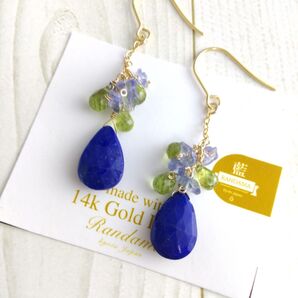 天然石ピアス 紫陽花風 ラピスラズリのピアス