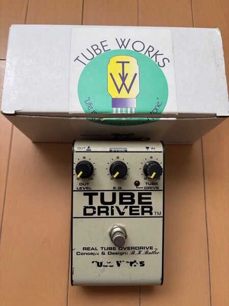 【極希少】 Tube Works TUBE DRIVER 真空管搭載オーバードライブ