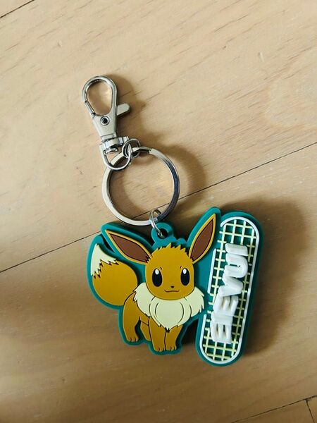 美品! ポケモン イーブイ 立体キーホルダー
