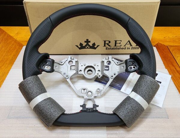 REAL│ステアリング|GR86 BRZ│86 後期│60 ハリアー 130 マークX GR│ZN8 ZD8 ZN6 ZC6