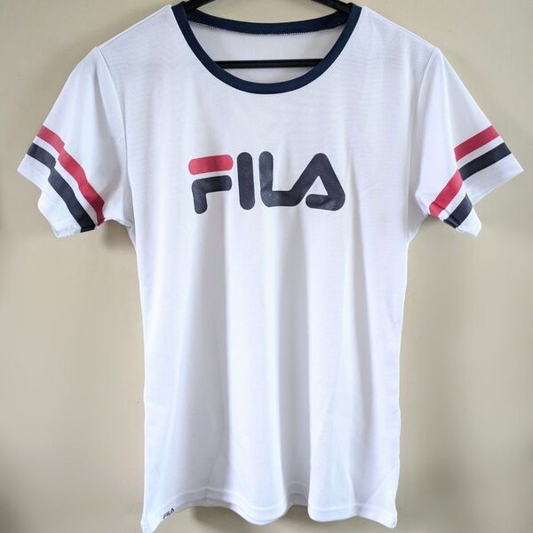 FILA フィラ テニス スポーツ レディース ウェア 半袖 Tシャツ Мサイズ 未使用美品 白