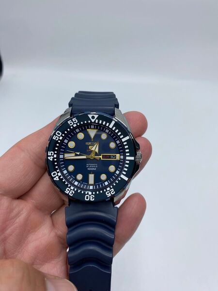 極美品 SEIKO5 4r36-03t0 ダイバーズウォッチ デイデイト