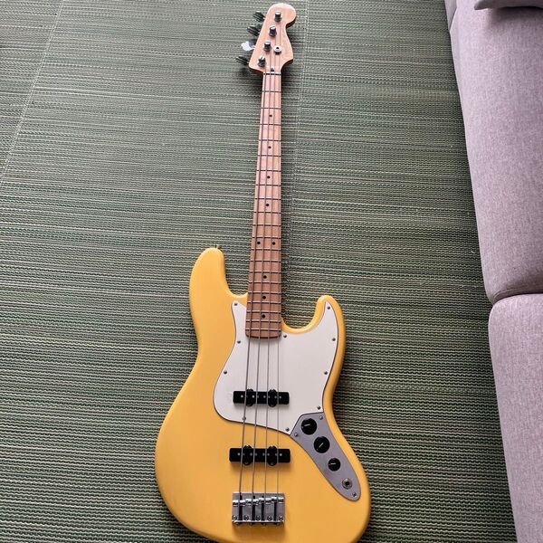 FENDER Player Jazz Bass Buttercream