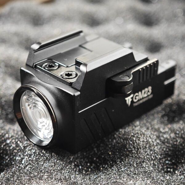 TrustFire GM23 ピストルライト 800ルーメン eSpot CREE LED ハンドガンライト