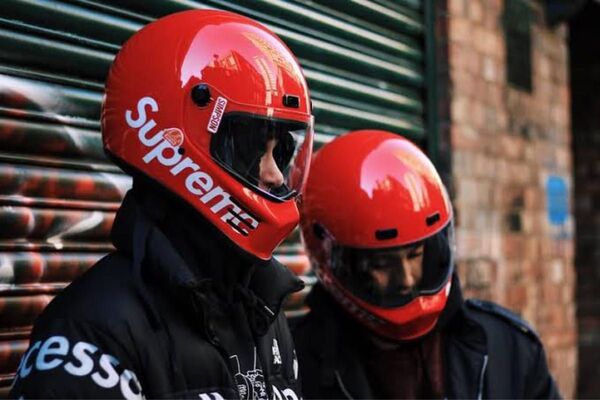 Supreme×SIMPSON シュプリーム&シンプソンコラボヘルメット 未使用品