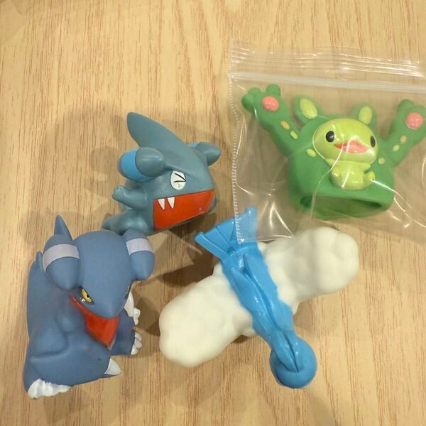 ポケモンキッズ 指人形 ソフビ フカマル ガバイト ランクルス チルタリス モンコレ ポケットモンスター