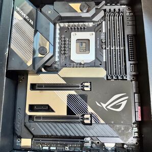 ASUS Z490 マザーボード ROG MAXIMUS XII FORMULA
