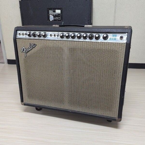 Fender TWIN REVERB 1977 ビンテージアンプ ※商品説明必読