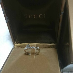 希少！GUCCI ロゴ リング18k ダイヤ ホワイトゴールド 9号