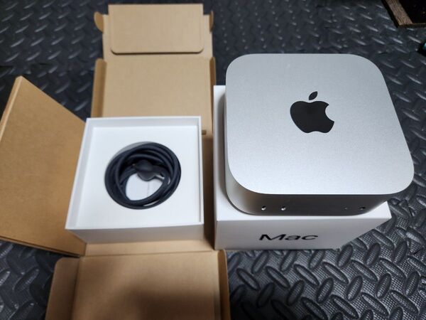 Mac mini m4 Apple メモリー16G ssd256G