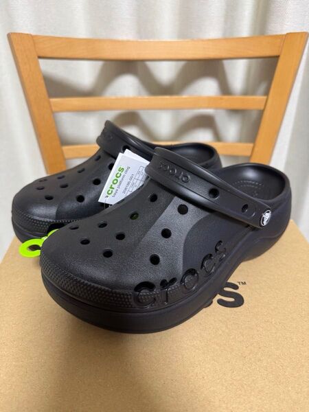 新品 23cm クロックス バヤ プラットフォーム 厚底 クロッグ 黒 W7 crocs Baya サンダル