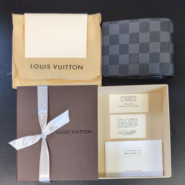 LOUIS VUITTON ルイヴィトン ダミエ グラフィット 二つ折り財布