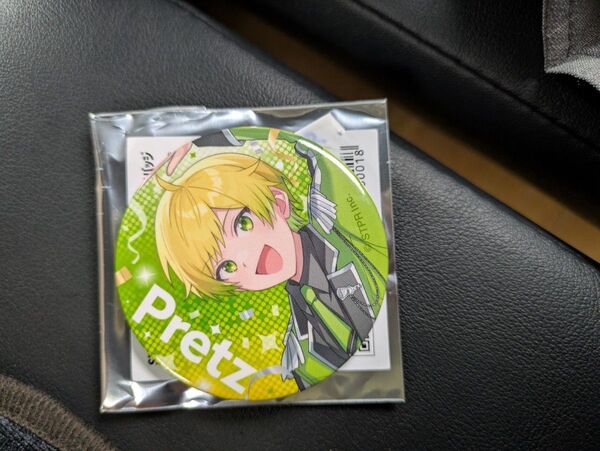 AMPTAK×COLORS ぷりっつ すとふぇす 缶バッジ