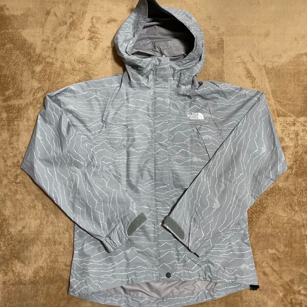 THE NORTH FACE ナイロンジャケットS