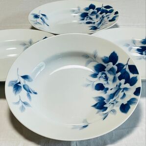 【国産高級白磁】バラをデザインしたパスタ皿 兼スープ皿 23センチ 新品4枚