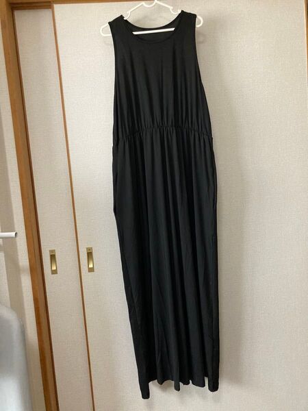 美品 レディース マキシワンピース 2XL 黒 身幅50.着丈148