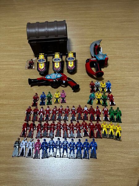 海賊戦隊ゴーカイジャー DXモバイレーツ レンジャーキー ゴーカイサーベル トレジャーボックス