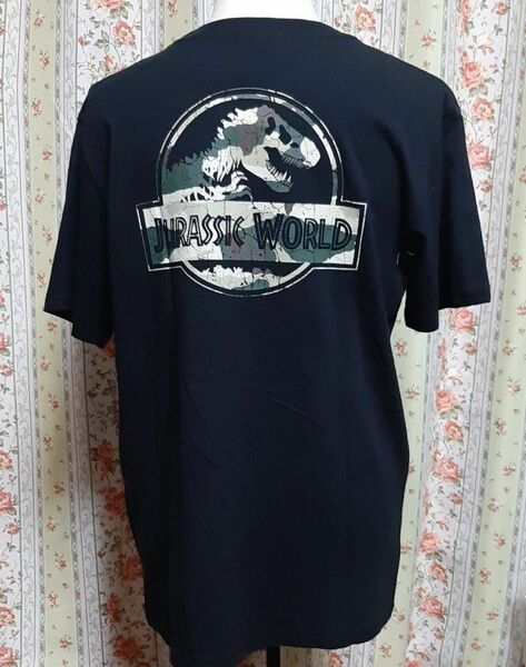 ジェラシック ワールド Tシャツ Lサイズ 未使用タグ付き