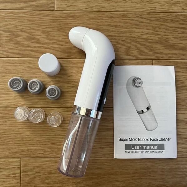 毛穴吸引器 Super Micro Bubble Face Cleaner