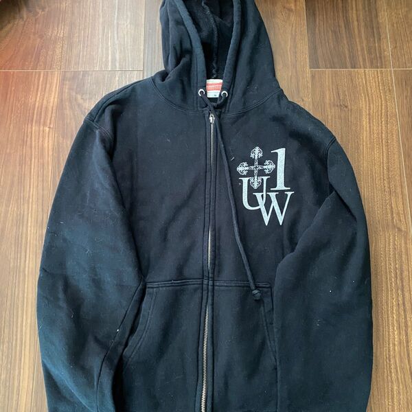 UVERworld パーカー M