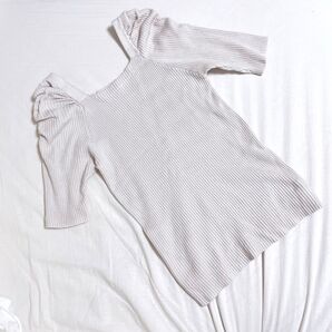 新品 GRL グレイル スクエアネックパワショルニットトップス rut504 カットソー 白 半袖カットソー