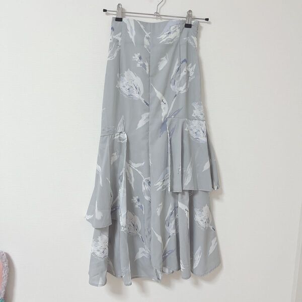 新品 GRL グレイル 花柄アシンメトリーフリルスカート ロングスカート 花柄 スカート