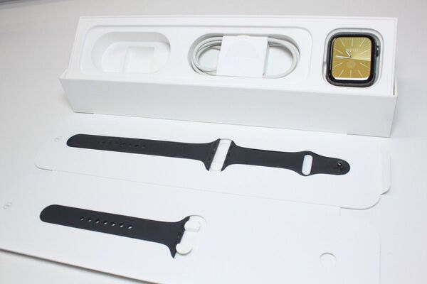 Apple Watch Series 4/GPS/44mm/A1978〈MU6D2J/A〉⑤