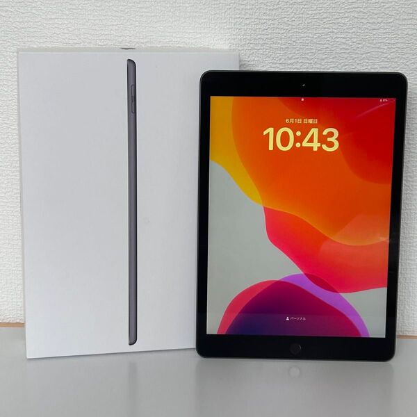 【箱付き】iPad 第7世代 128GB Wi-Fiモデル SIMフリー iPad Apple アップル シルバー