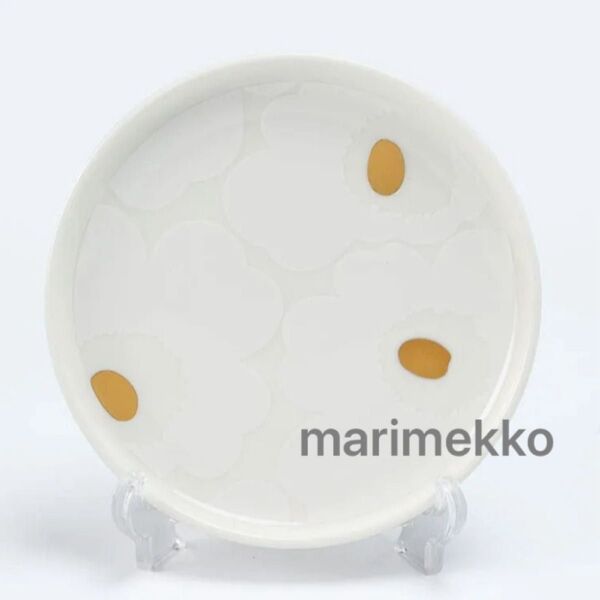 マリメッコ ウニッコ プレート 13.5cm ゴールド/ホワイト marimekko Unikko 北欧 皿 新品