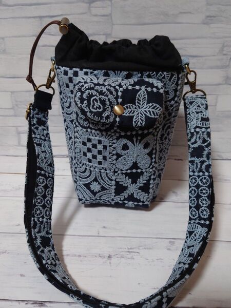forest tile navy ミナペルホネン 保冷バッグ