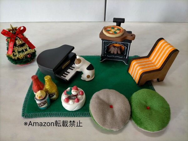 デコレ コンコンブル クリスマス、薪ストーブ、ピアノ、洋酒ボンボンインコなど10点セット