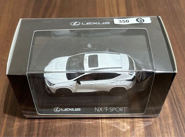 レクサス 新型NX 20系 ミニカー 1/43 Fスポーツ 京商 Kyosho F SPORT ホワイトノーヴァ ガラスフレーク