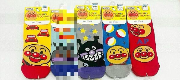 新品未使用 アンパンマン靴下4足セット 13cm−19cm キッズソックス