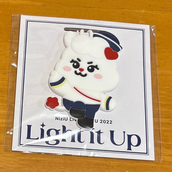 NiziU リマ NIZOO ラーヌ ネームタグ Light it Up
