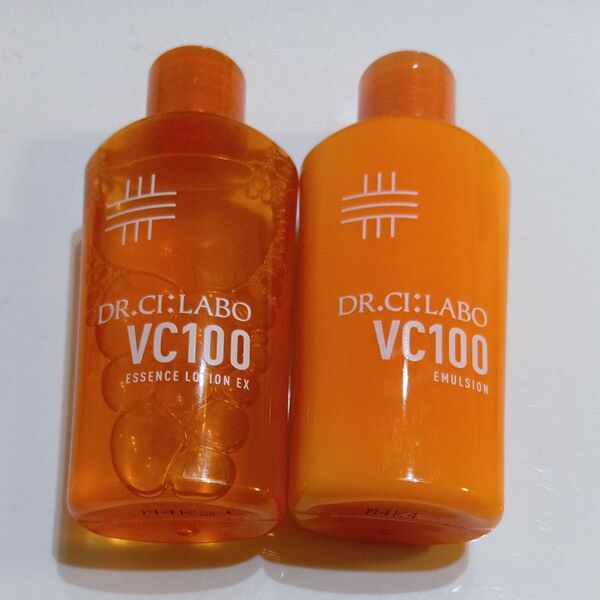 残量多め ドクターシーラボ VC100エッセンスローションEX&VC100エマルジョン 2個セット トライアル 旅行