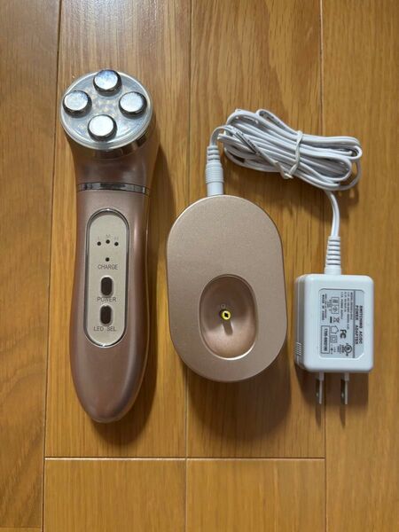 美顔器 ピンク 充電式