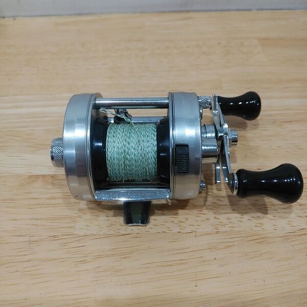 ABU アンバサダー 2500c Ambassadeur アブガルシア