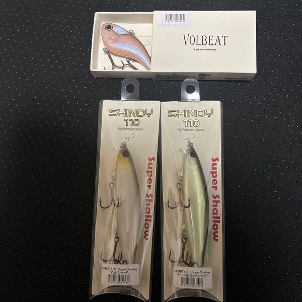 レヴォニックルアーVOLBEAT LipLess Crankbait、SHINDY110 SuperShallow 3個セット