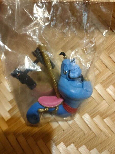 東京ディズニーリゾート ミニチュア フィギュア コレクション キャラバンカルーセル ジーニー アラジン
