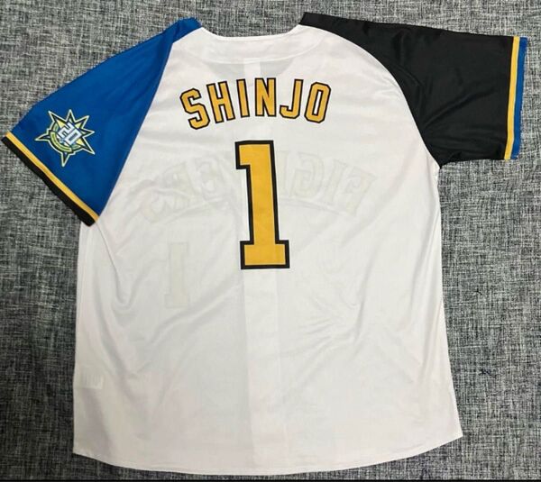 美品 SHINJO 新庄剛志 日ハム北海道移転20周年記念限定ユニフォーム Lサイズ 送料込 状態良好 背番号1 レプリカ 記念品