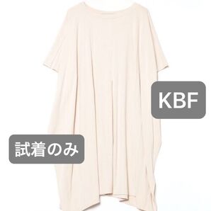 KBF+ スリットチュニックTシャツ