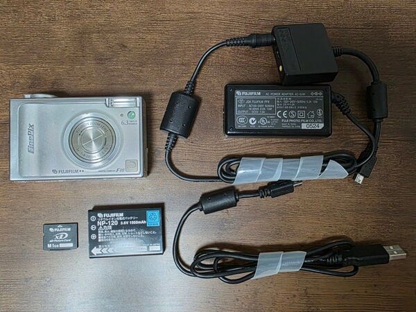 FUJIFILM FinePix F10 デジタルカメラ デジカメ コンデジ コンパクトデジタルカメラ