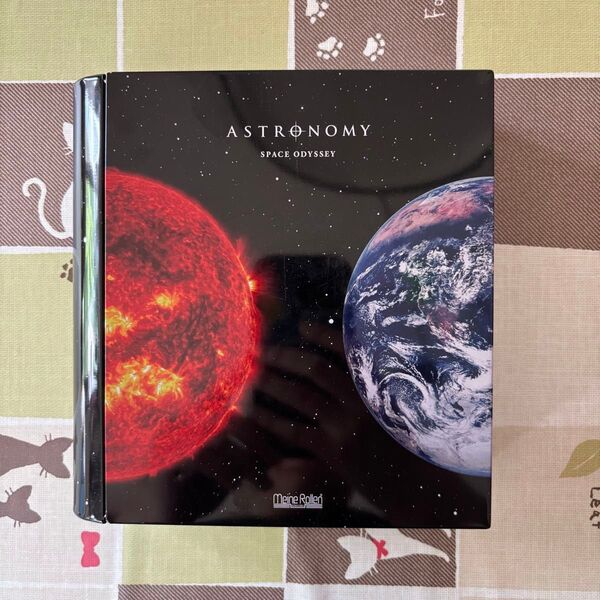 ASTRONOMY お菓子缶