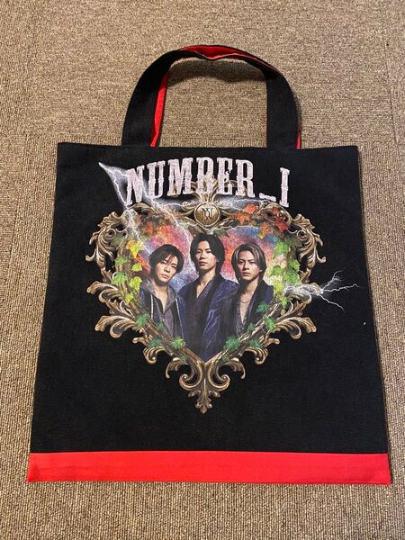 赤◯ツアーTシャツ リメイク トートバッグ Number_i LIVE TOUR 2024 No.Ⅰ